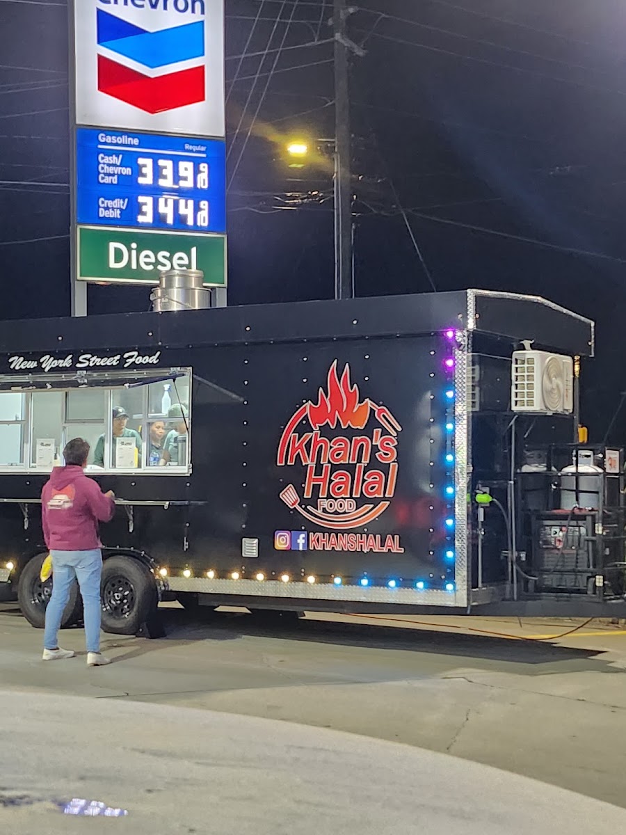 Khan’S Halal Food (Truck)